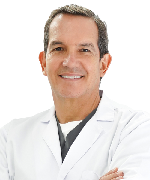 WEB_0081_Dr. carlos arturo pedroza.jpg