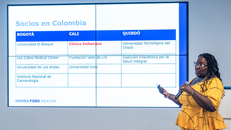 clinica-imbanaco-henry-ford-health-secretaria-salud-cali-vacuna-papiloma-humano-04