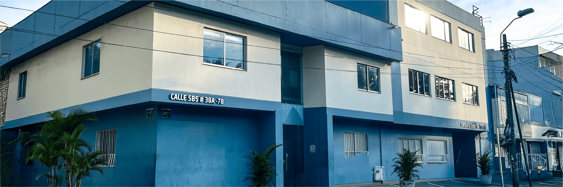FACHADA_SEDE_CONSULTORIOS